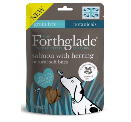 Forthglade National Trust Hand Baked Soft Bite Mini Treats Salmon & Herring 90g